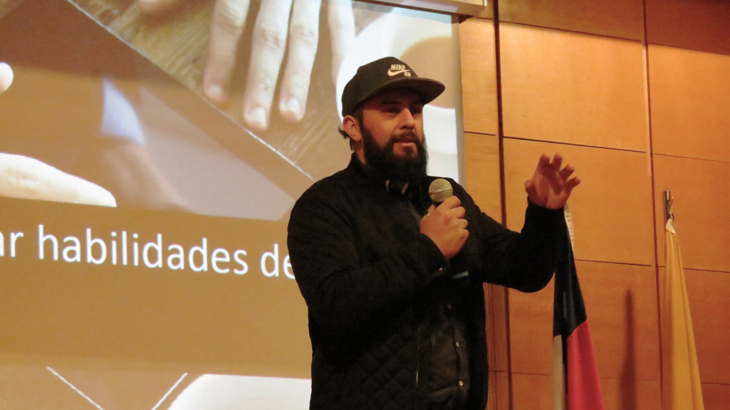 De aquí no se mueve ningún papel sin que…